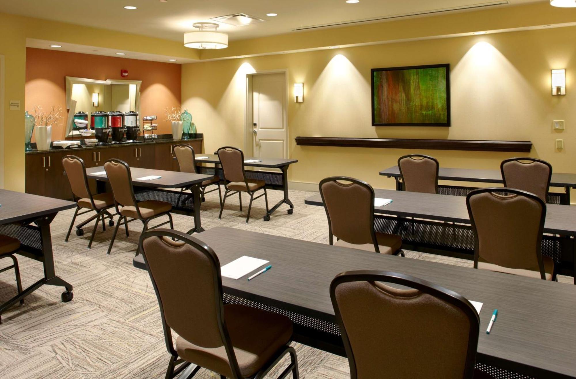 Homewood Suites By Hilton Pittsburgh Airport/Robinson Mall Area Moon Township Екстериор снимка
